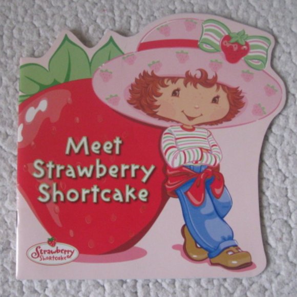 Strawberry Shortcake Two Book Bundle - Picture 2 of 5